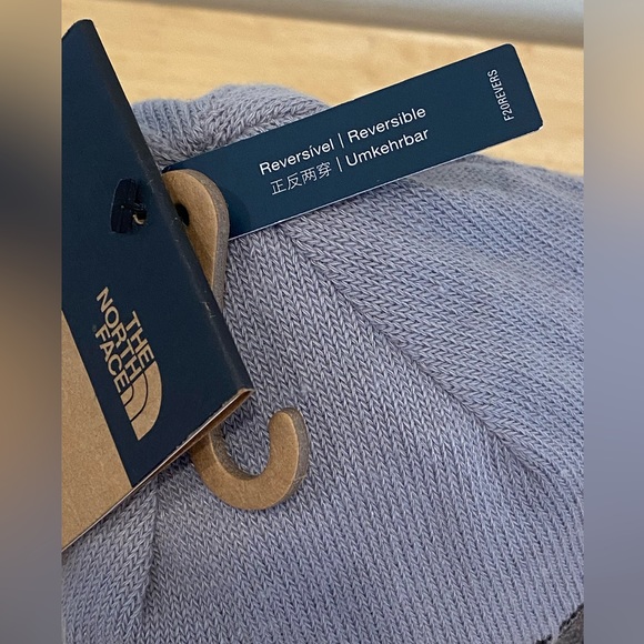 THE NORTH FACE Reversible Highline Beanie Hat Cap OS Light Grey NWT perfect - Picture 5 of 8